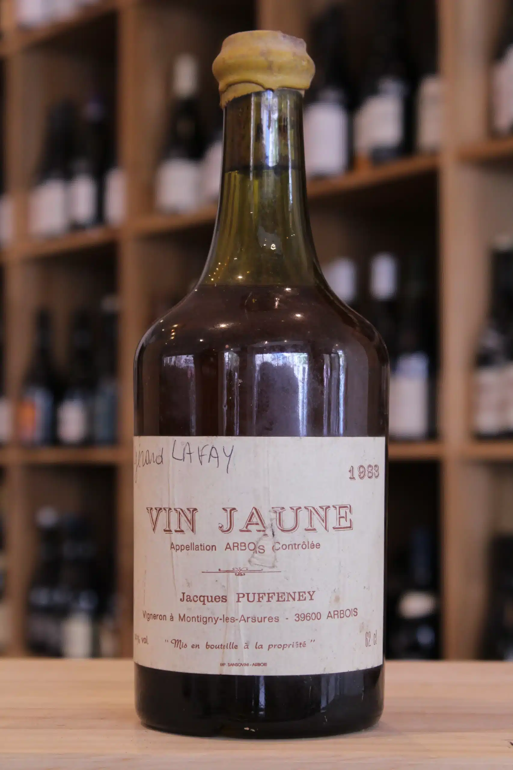 PUFFENEY ARBOIS VIN JAUNE 1983 NOUVELLE CAVE LYON
