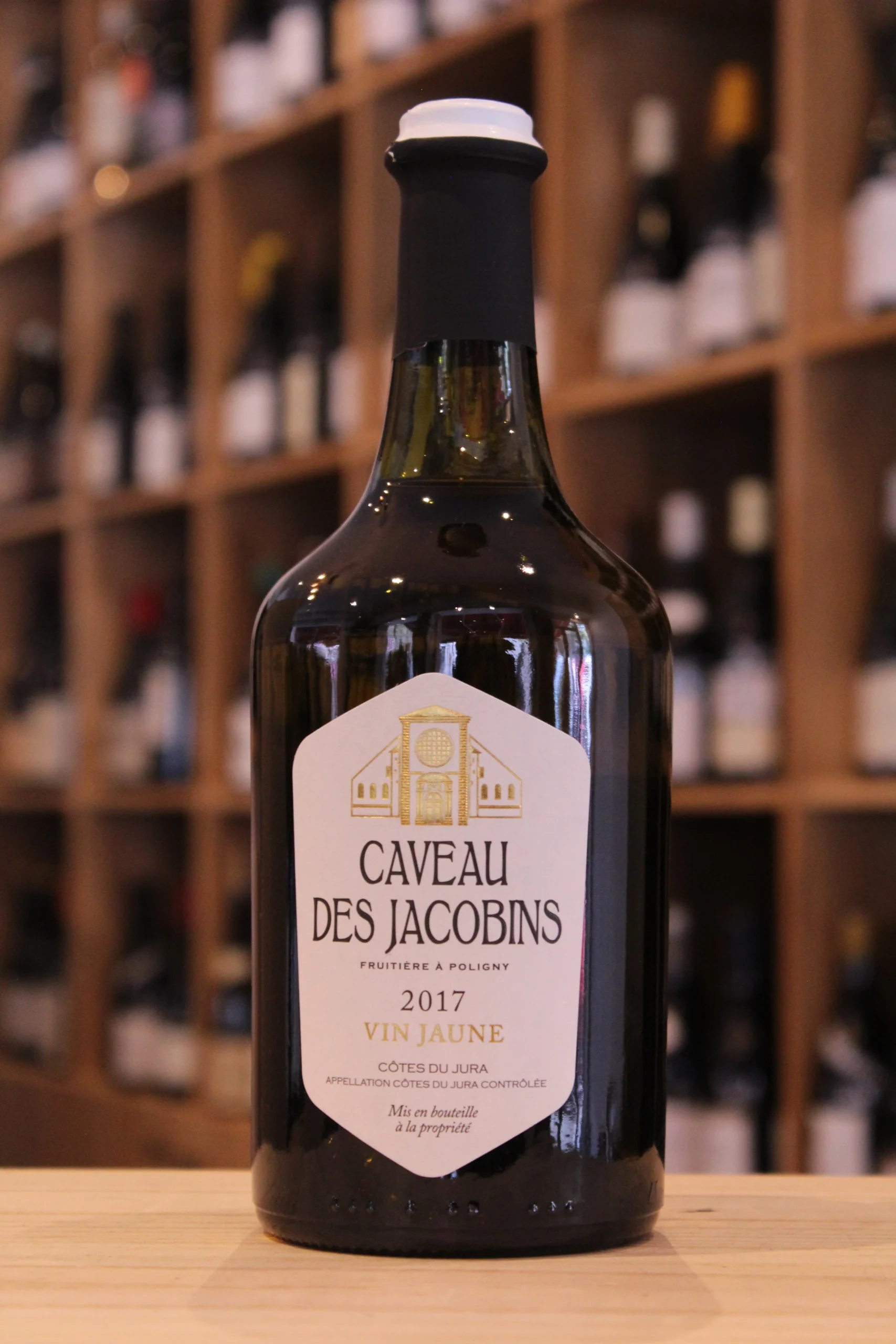 FRUITIERE VINICOLE D'ARBOIS 2017 COTES DU JURA VIN JAUNE CAVEAU DES JACOBINS NOUVELLE CAVE LYON