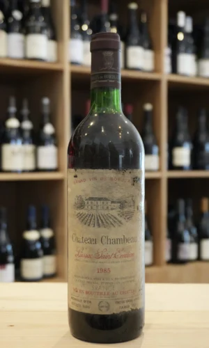 LUSSAC SAINT EMILION 1985 CHATEAU DE CHAMBEAU